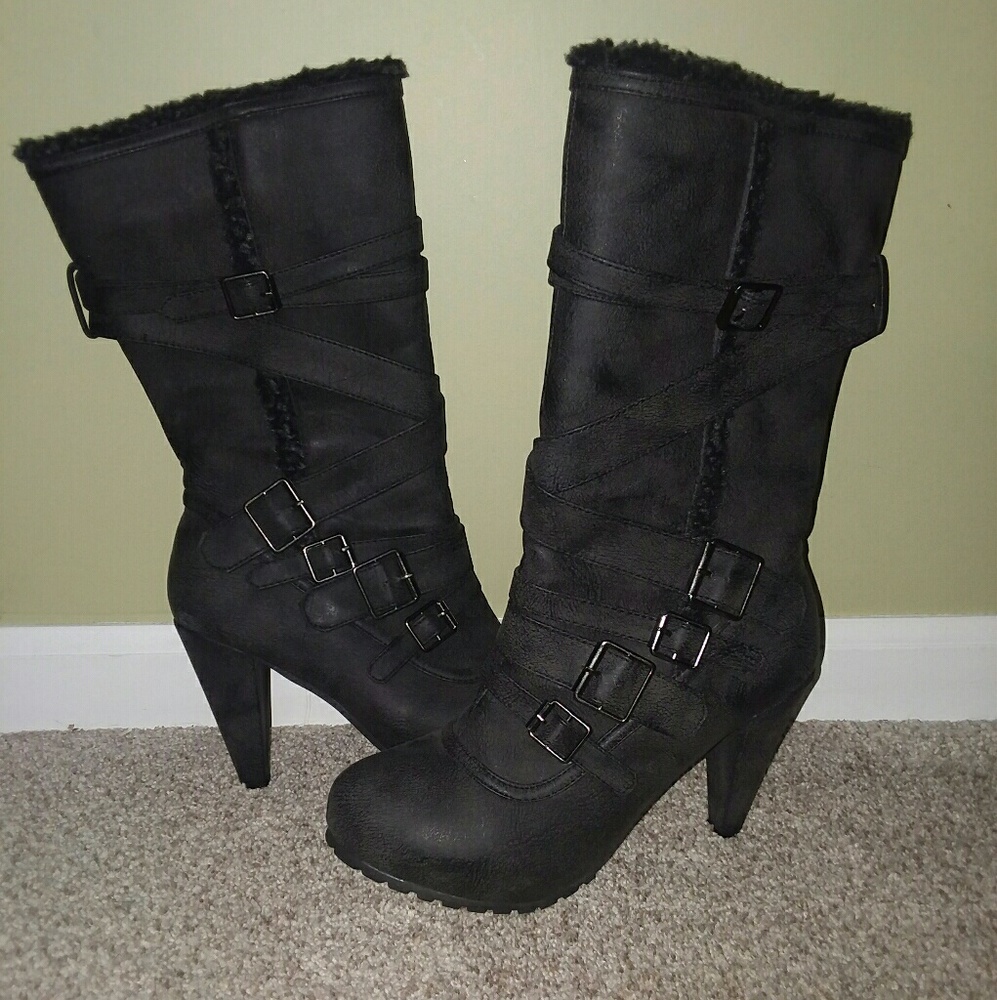 High heel boots
