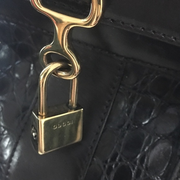 Gucci Bag❤️SOLD❤️ - Picture 4 of 7