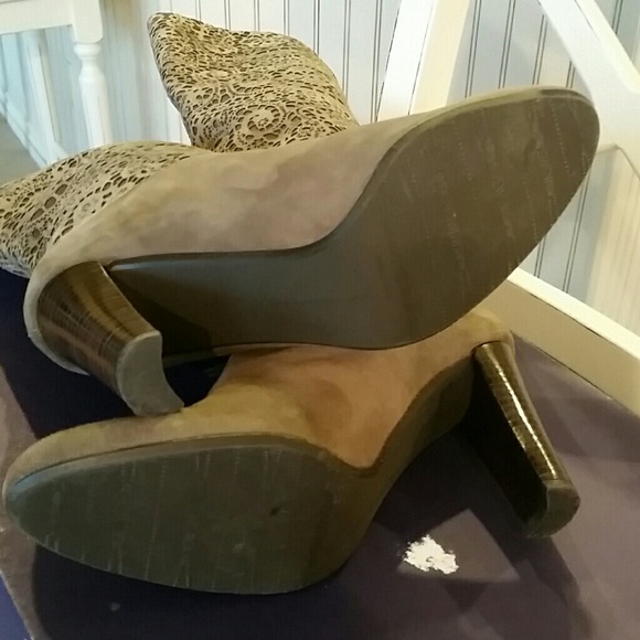 Stuart weitzman tall suede boots - Picture 5 of 8