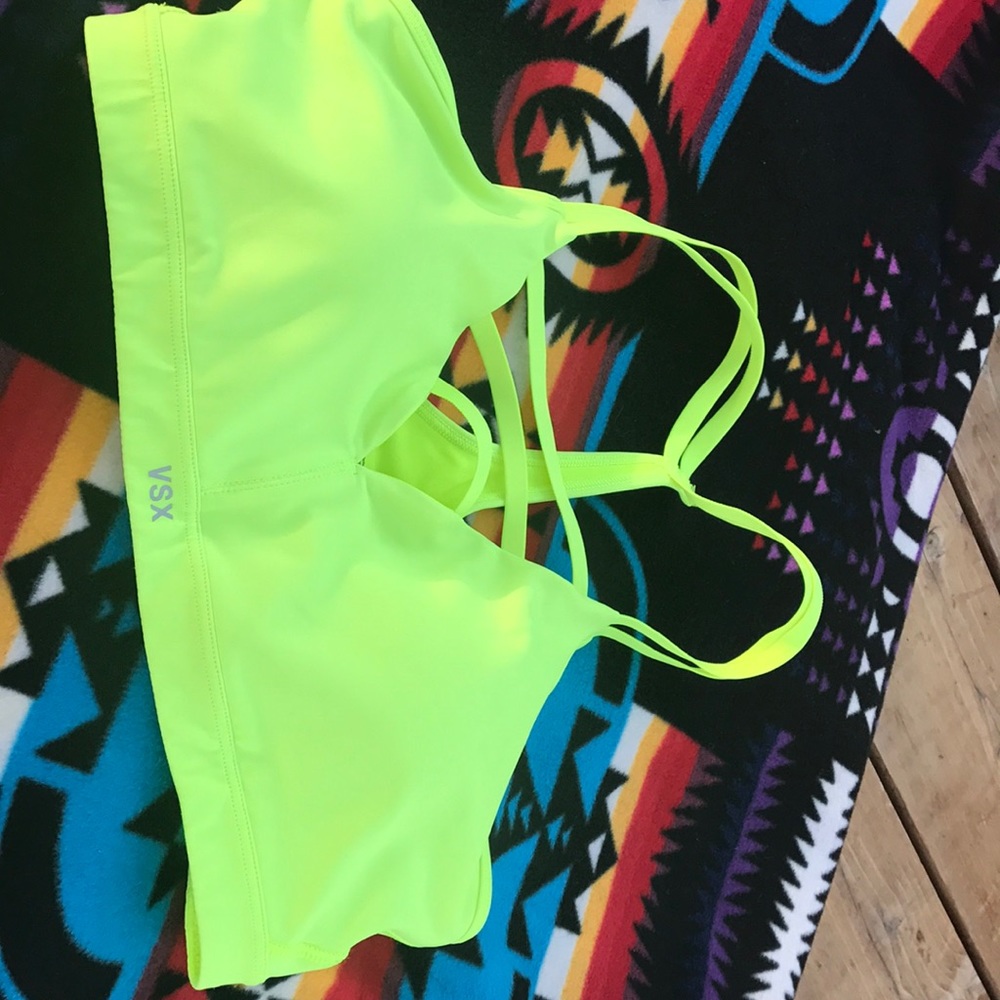 Victoria Secret Sports Bra