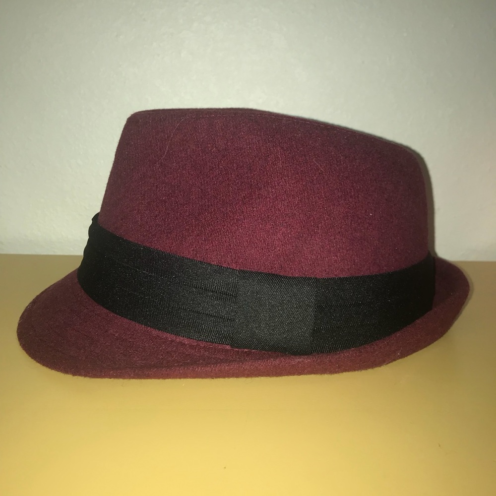 Burgundy/ Maroon hat with black accent