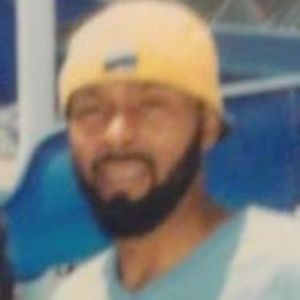 Meet your Posher, Carlos