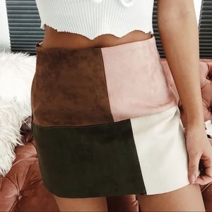 Contrast suede skirt