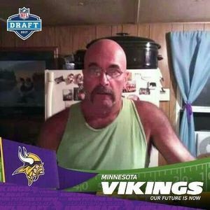 Meet your Posher, Tom