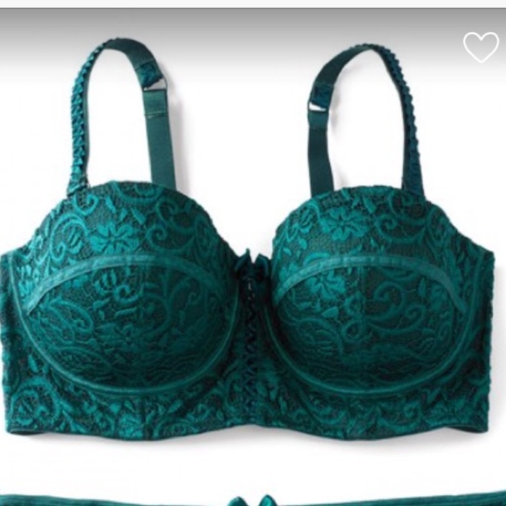 Green lacy bra - New still in packaging!!