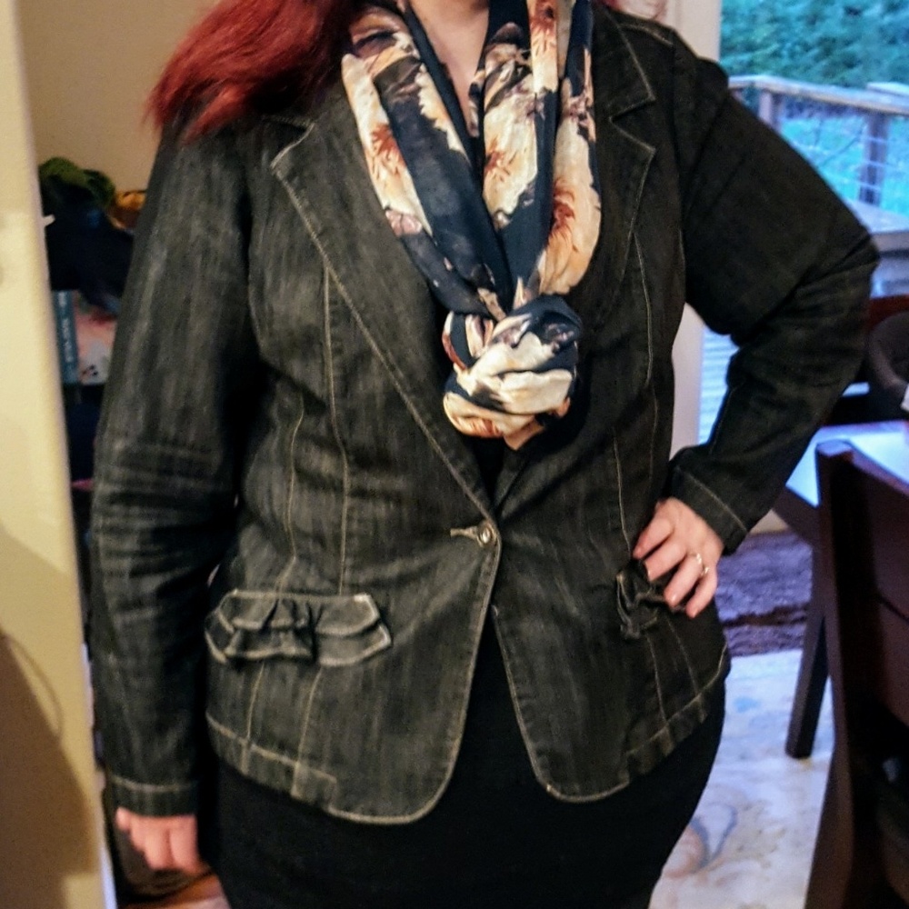 Stretchy dark denim blazer