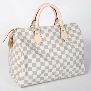 Meet your Posher, Sheila