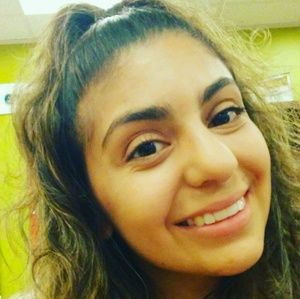 Meet your Posher, Sarafina