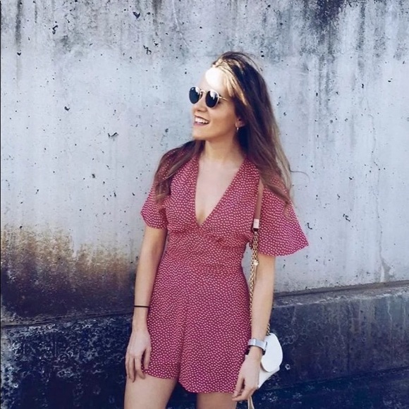 🌸SOLD🌸 ZARA FUCHSIA V NECK POLKA DOT JUMPSUIT - Picture 4 of 7