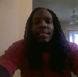 Meet your Posher, Devin