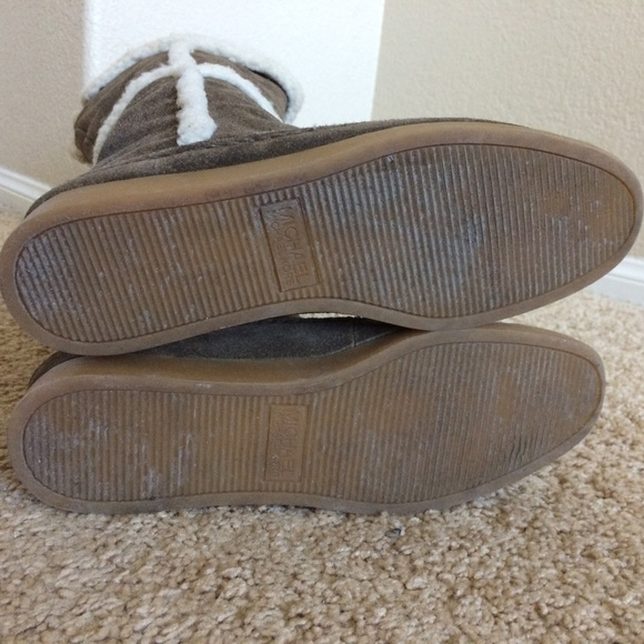 MICHAEL KORS Brown Shearling Suede Winter Boots - Picture 8 of 8