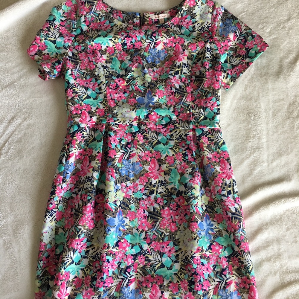 Floral printed dress