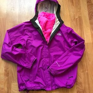 North face woman’s jacket