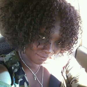 Meet your Posher, Christal