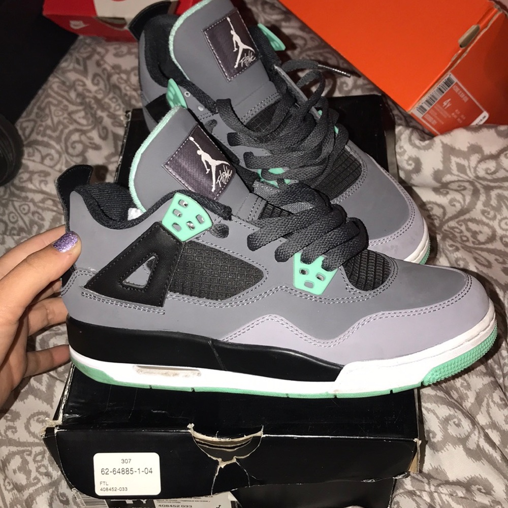 Green Glow Jordan 4s