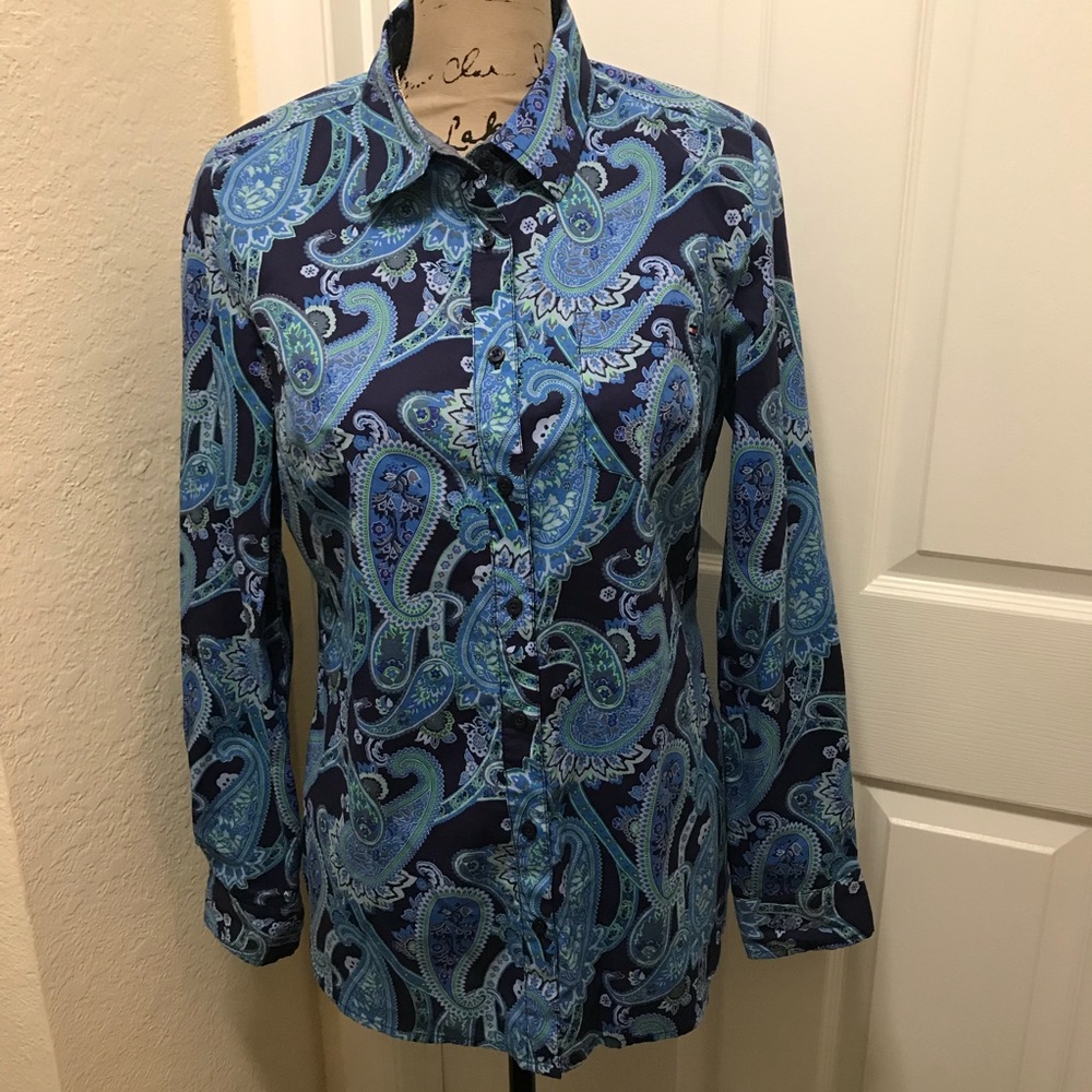 Tommy Hilfiger paisley button front blouse sz M