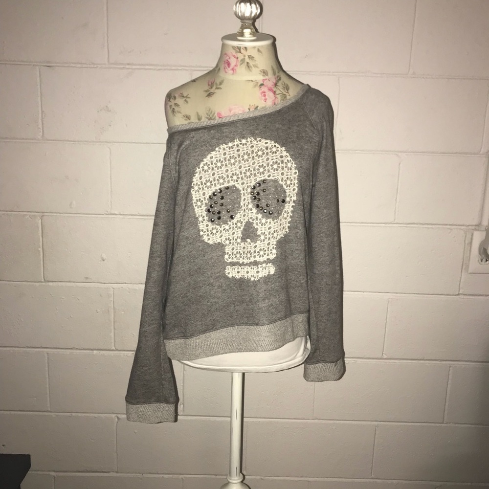 Grey Lace Skull  Sweat Shirt