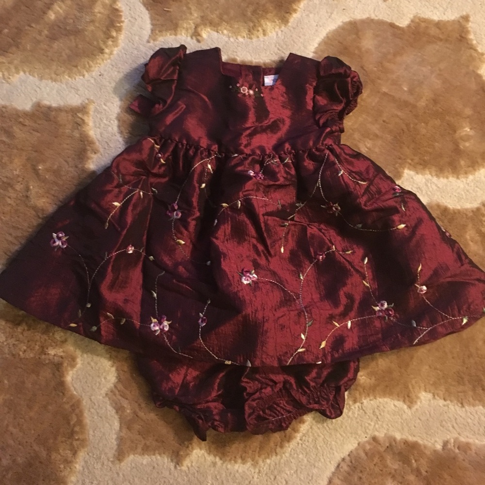 Girls holiday dress