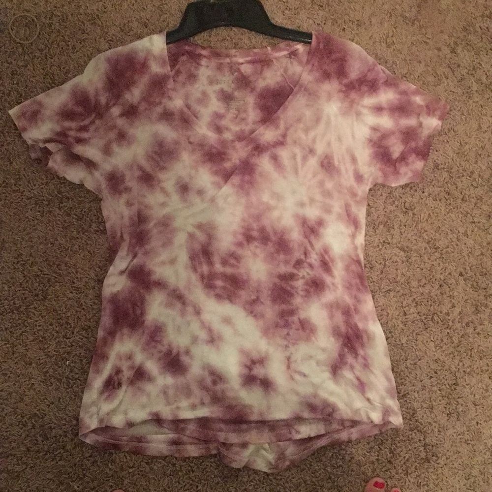 Pink and white tie die shirt from American eagle