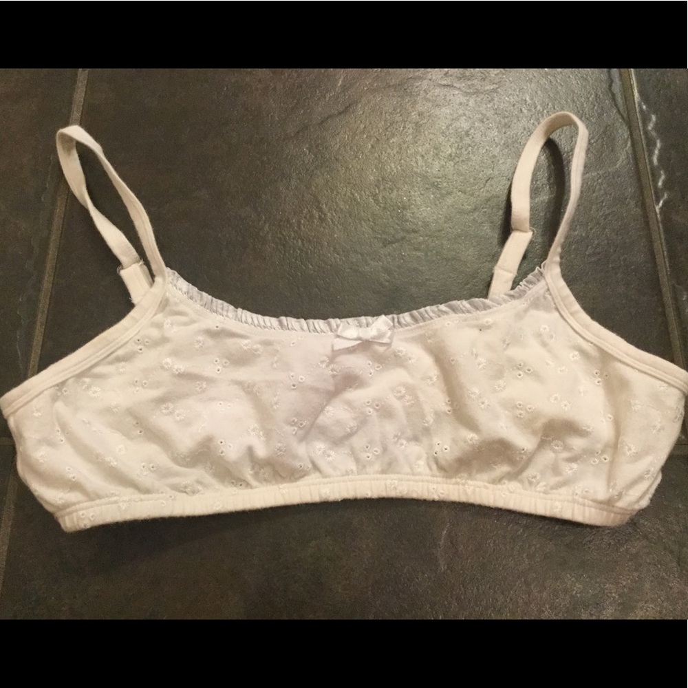 Girl’s Cute white comfy bra