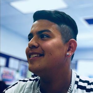 Meet your Posher, Christopher