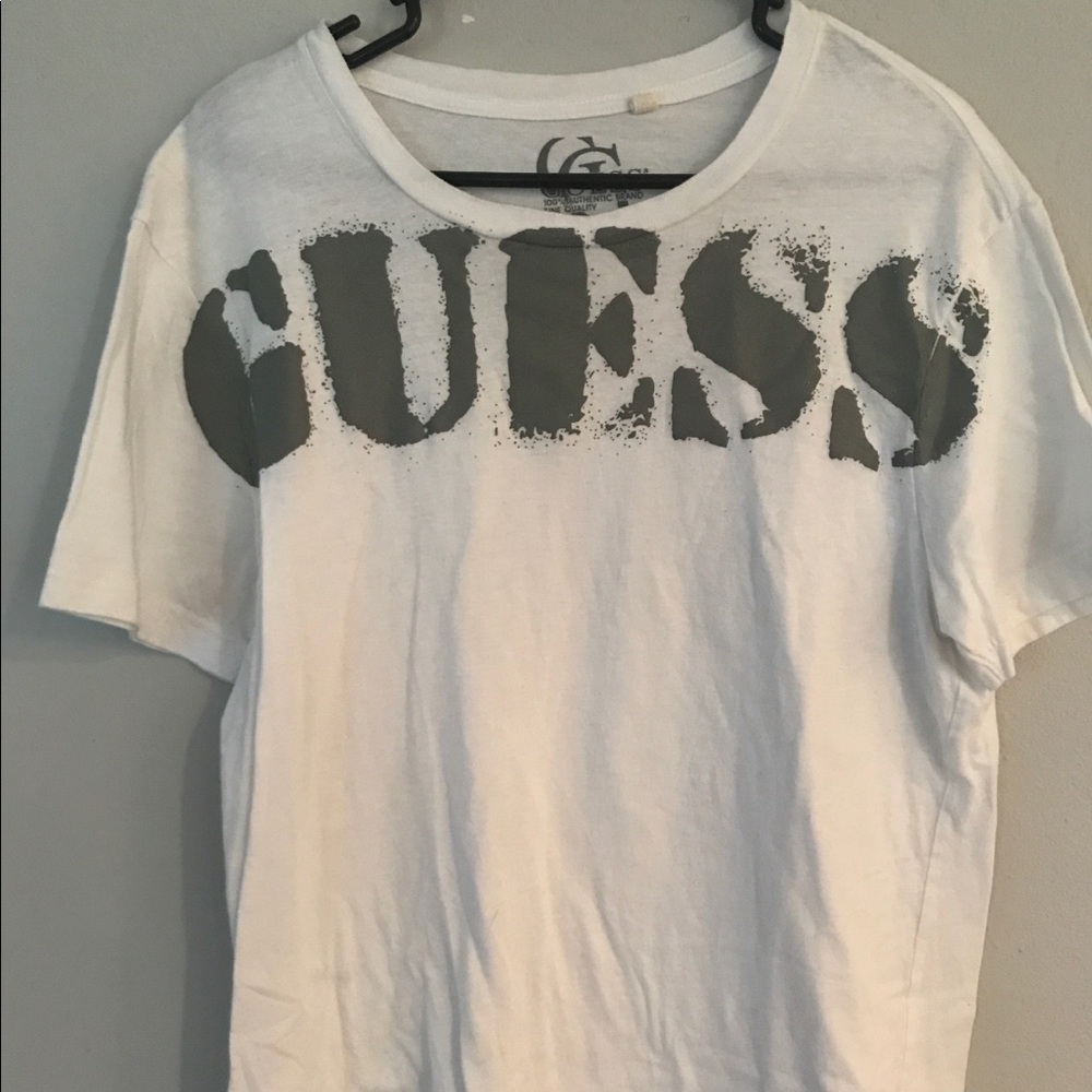 Men’s Guess T-Shirt
