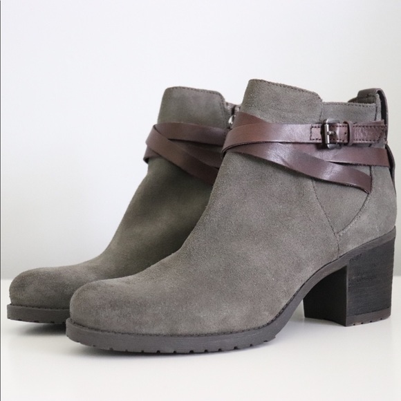 Sam Edelman Shoes - {Sam Edelman} Hannah belted Chelsea Bootie