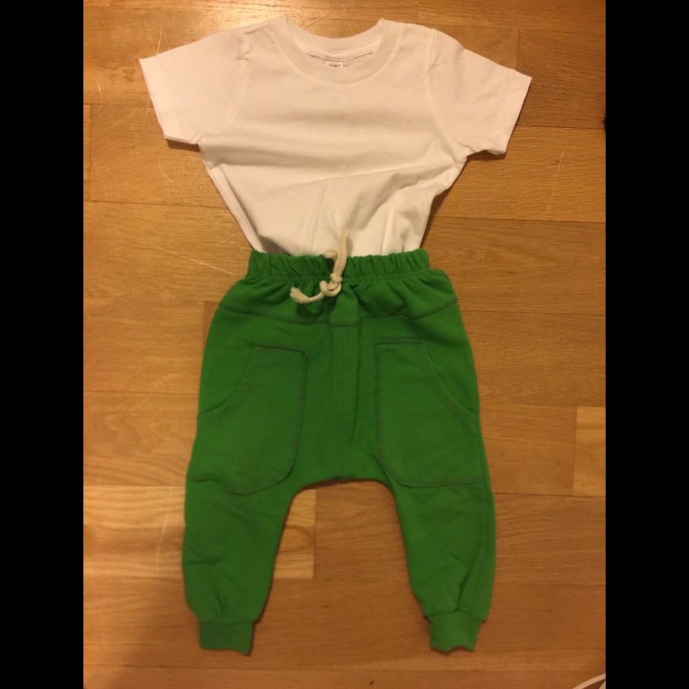 NWOT Toddler harem joggers.
