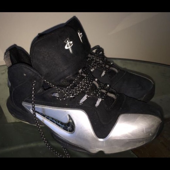 Nike Air Hardaway’s - Picture 2 of 6