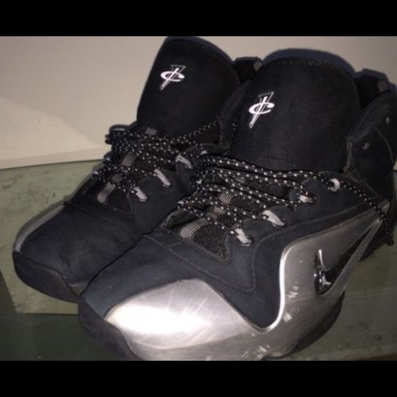 Nike Air Hardaway’s - Picture 5 of 6