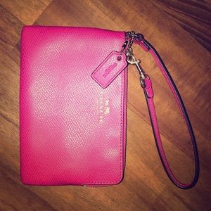 Pick Coach Wristlet