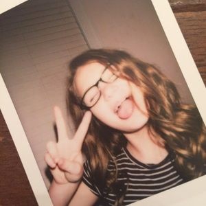 Meet your Posher, Cassie