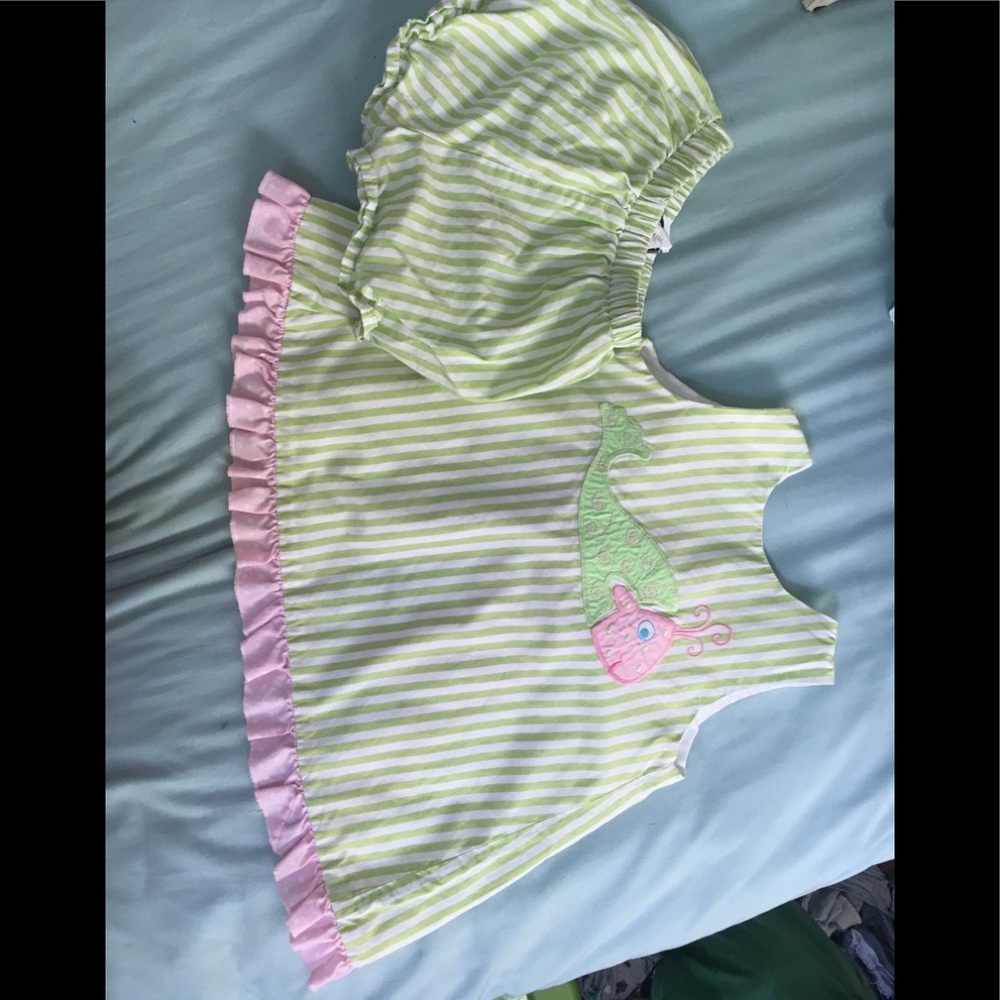 Bailey Boys tie back swing top set