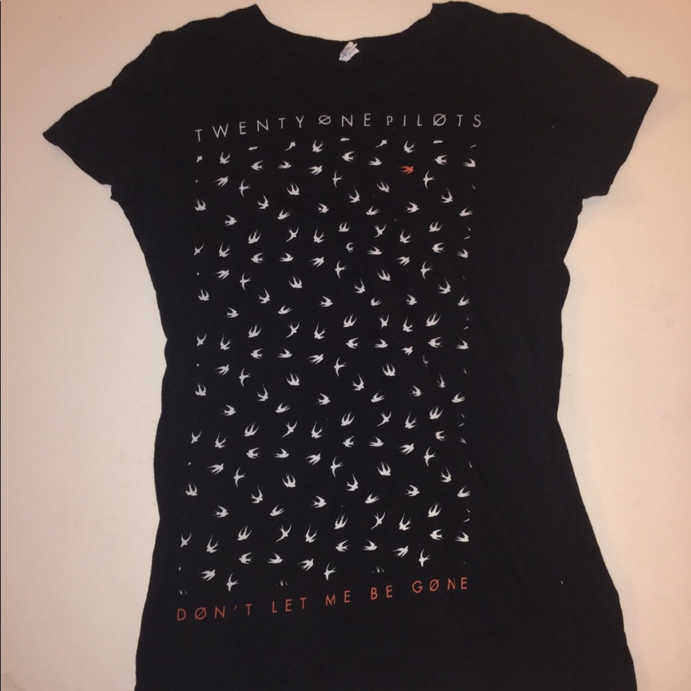 Twenty one pilots tee