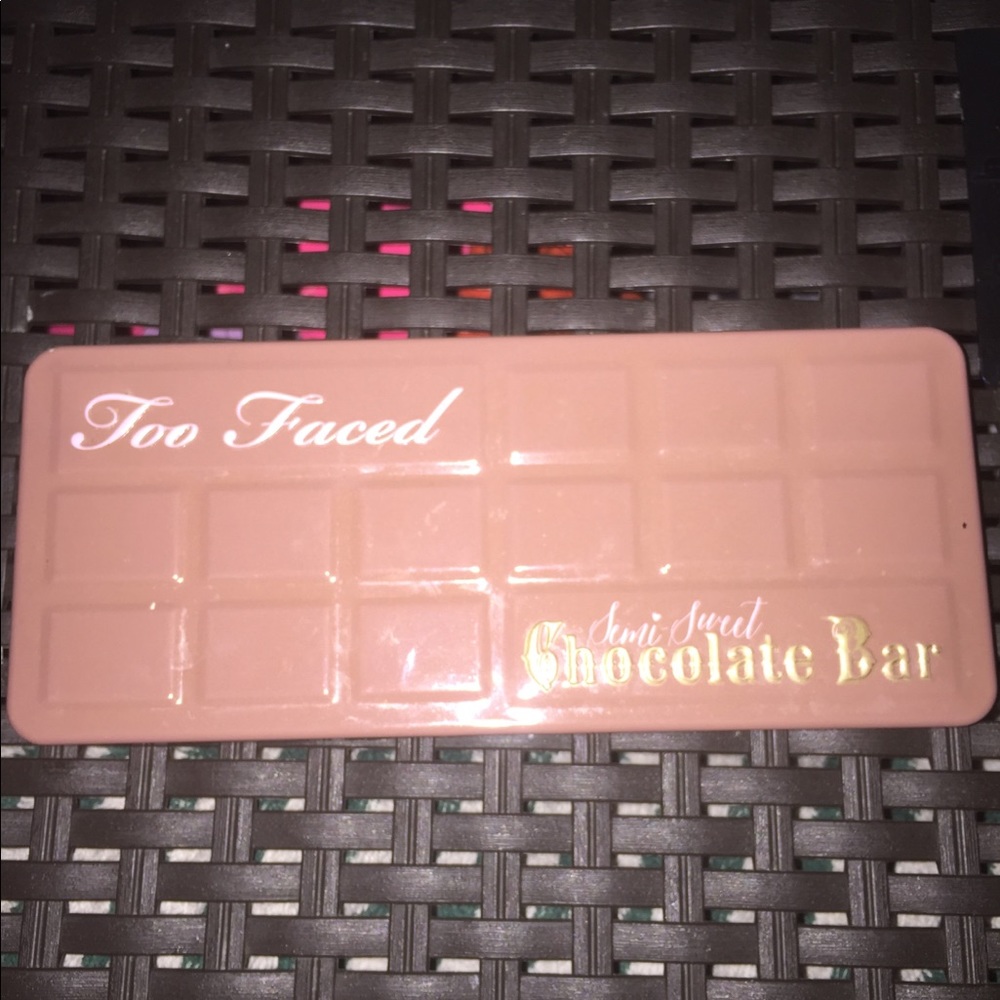 Too faced Chocolate Palette