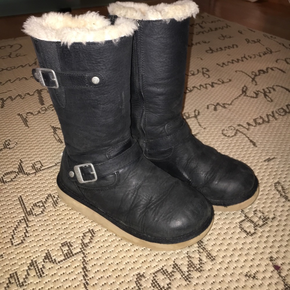 Pre-Loved Uggs🌖