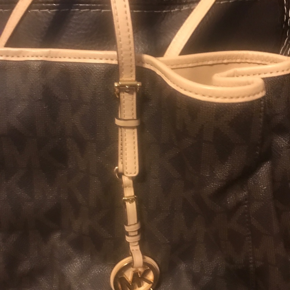 Michael Kors jet set signifier traveler - Picture 2 of 5