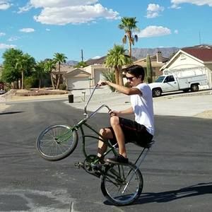 Meet your Posher, Christian