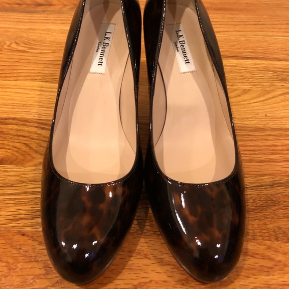 SOLD! LK Bennett Sybila patent leather heels sz 38 - Picture 2 of 6