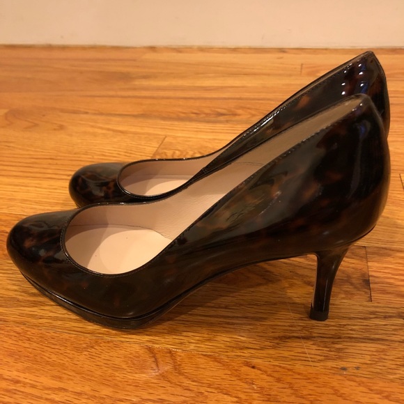 SOLD! LK Bennett Sybila patent leather heels sz 38 - Picture 4 of 6