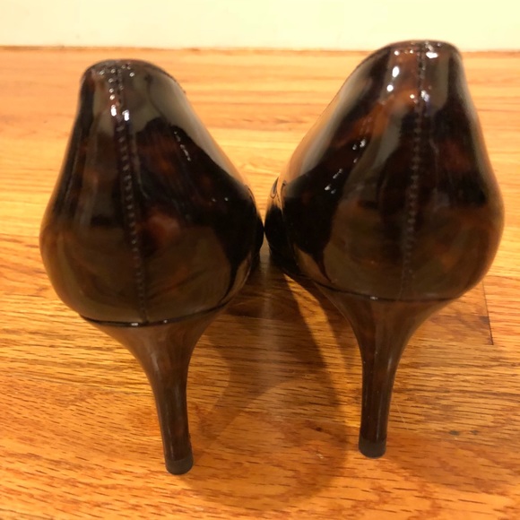SOLD! LK Bennett Sybila patent leather heels sz 38 - Picture 3 of 6