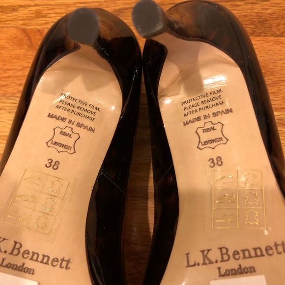 SOLD! LK Bennett Sybila patent leather heels sz 38 - Picture 6 of 6