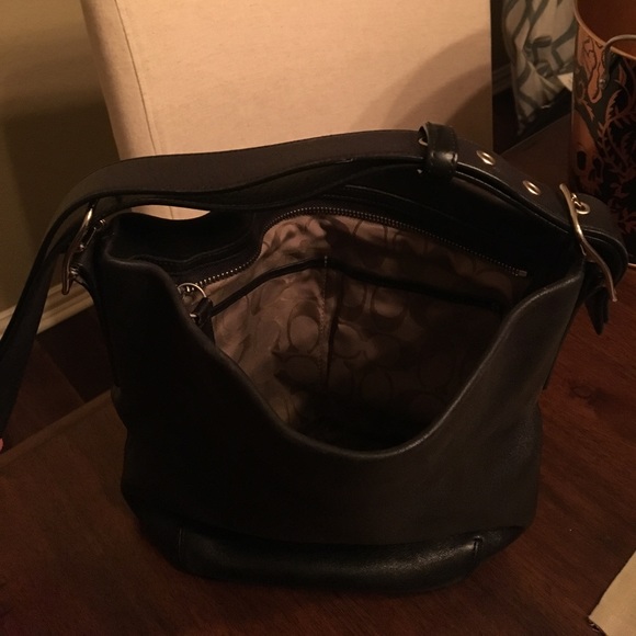 Coach Tote - Small $30 - Picture 1 of 3