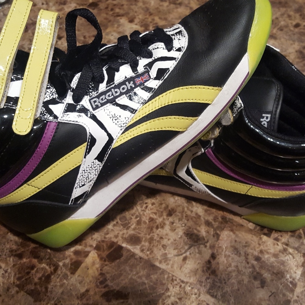 Reebok Sneakers