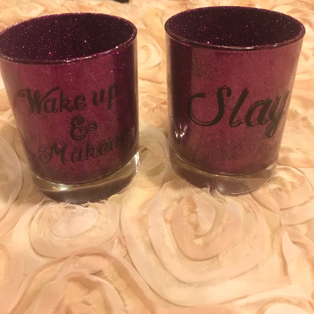 Customize makeup brush holders