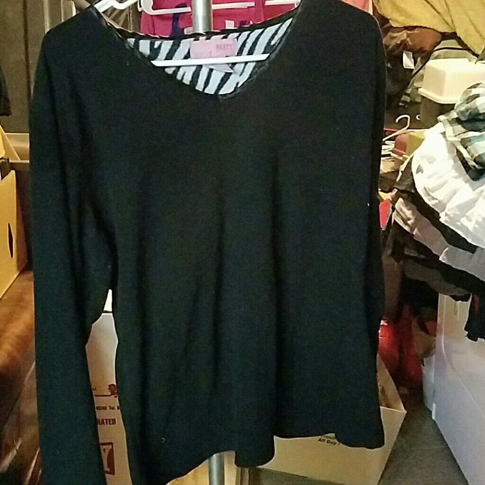 women/teen pj top