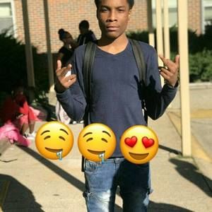 Meet your Posher, Khris