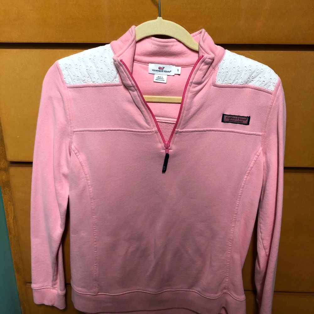 Vineyard Vine w/ embroider shepshirt