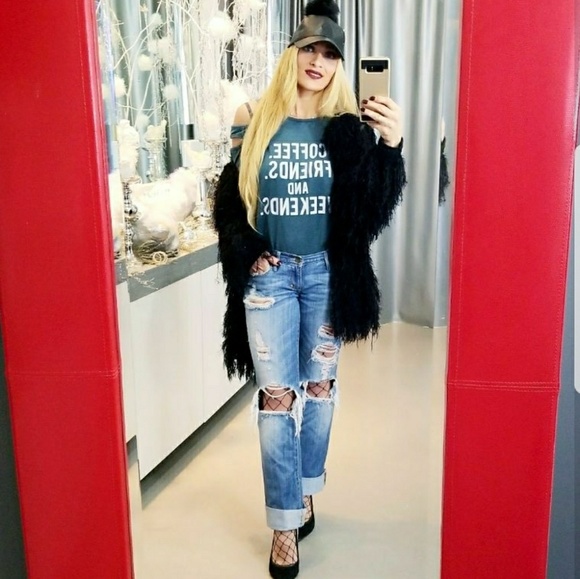 Top GRAPHIC T-SHIRT - Picture 4 of 4