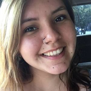 Meet your Posher, Alondra